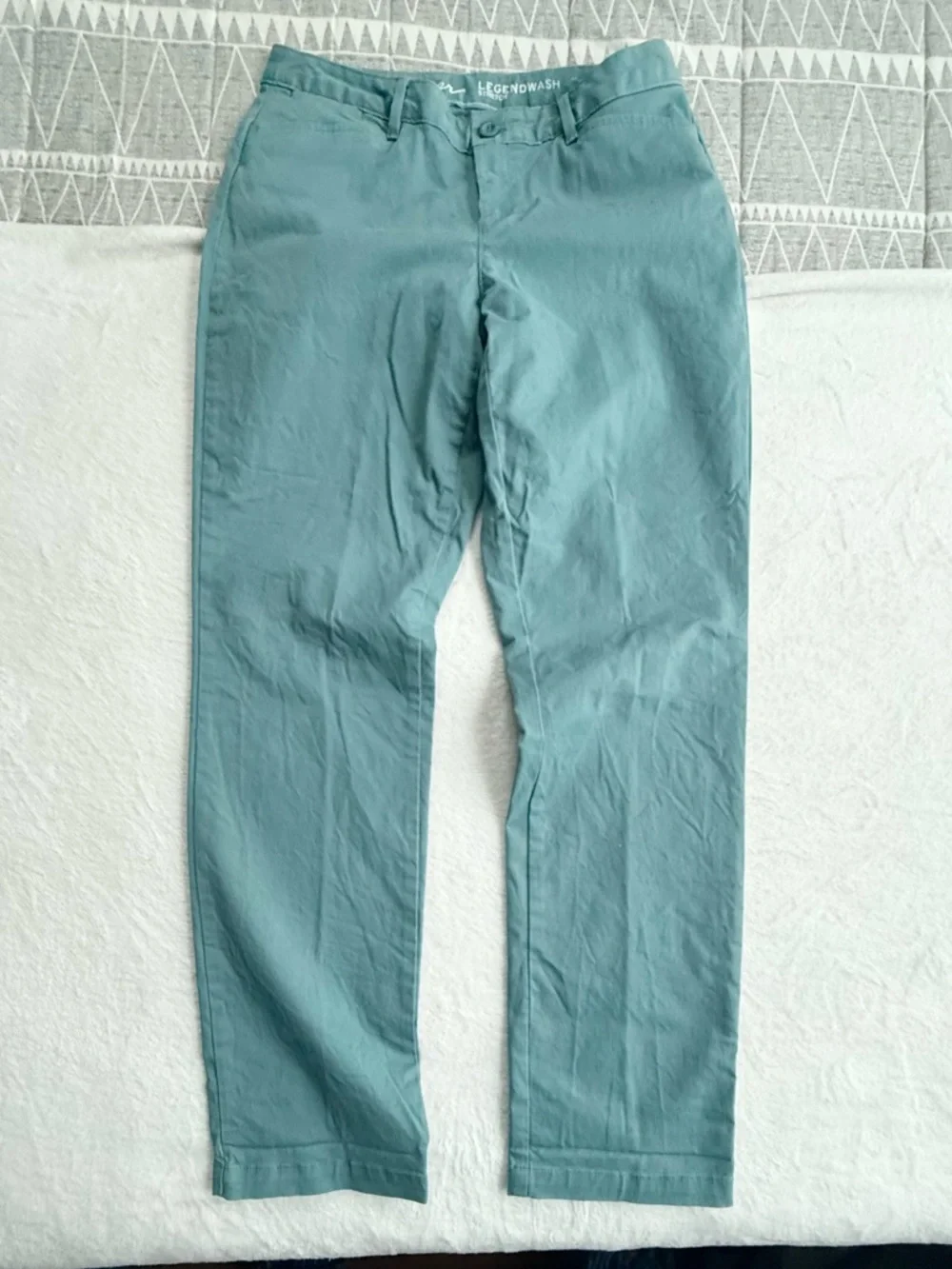 Eddie Bauer Legend Wash Curvy Straight Sage Green Chino Size 8 - Picture 2 of 7